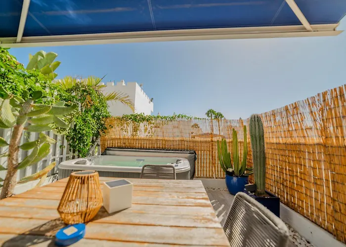 Jacuzzi Pdi Terraza Apartamento *