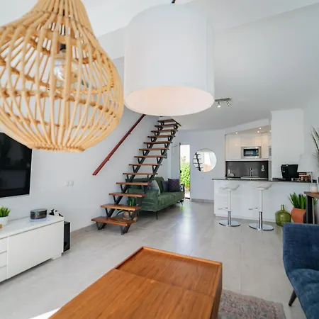 Jacuzzi Pdi Terraza Apartman *