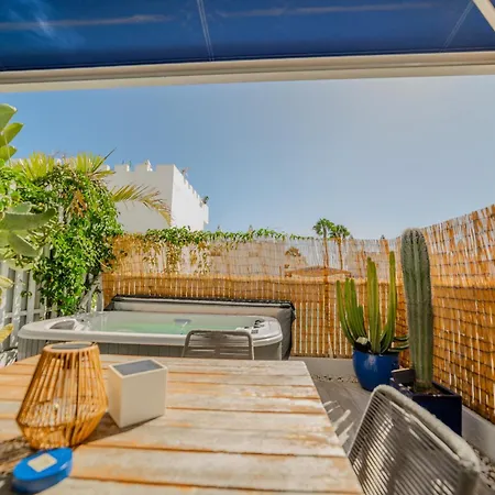 Jacuzzi Pdi Terraza Apartment *